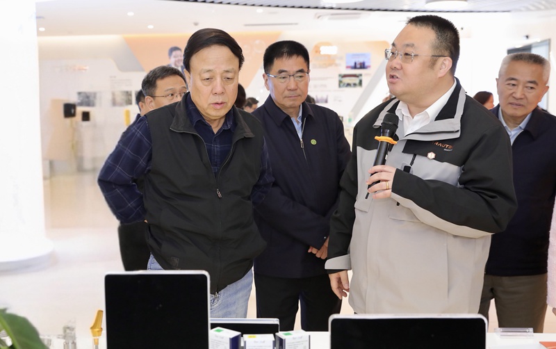 新闻 | 九三学社中央调研组莅临广东会医疗开展重点考察调研 